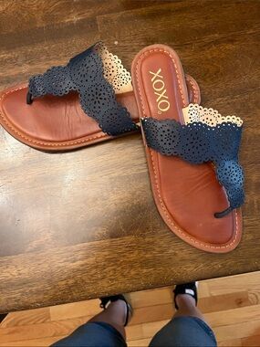 XOXO Navy Laser-Cut Toe-Post Sandals with Tan Footbed